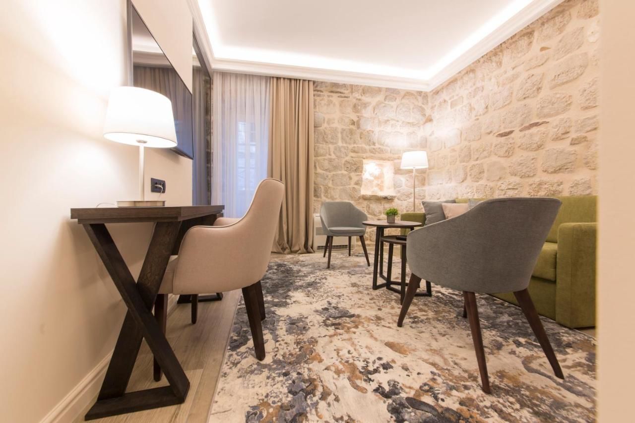 Отель Heritage Hotel Leon Coronato Пераст